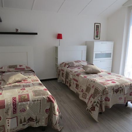Casa Michela Parking Free Domodossola Exterior foto