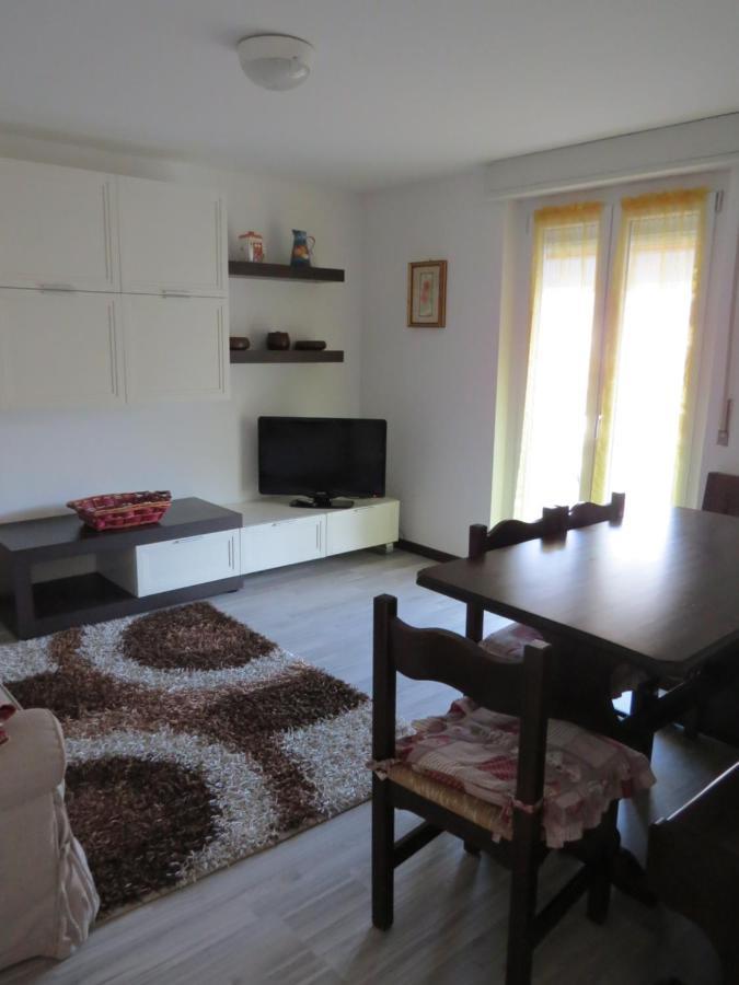 Casa Michela Parking Free Domodossola Exterior foto