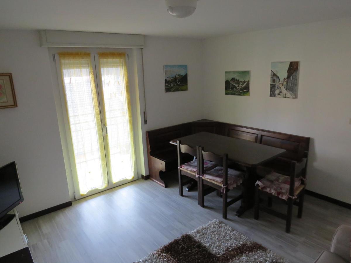 Casa Michela Parking Free Domodossola Exterior foto