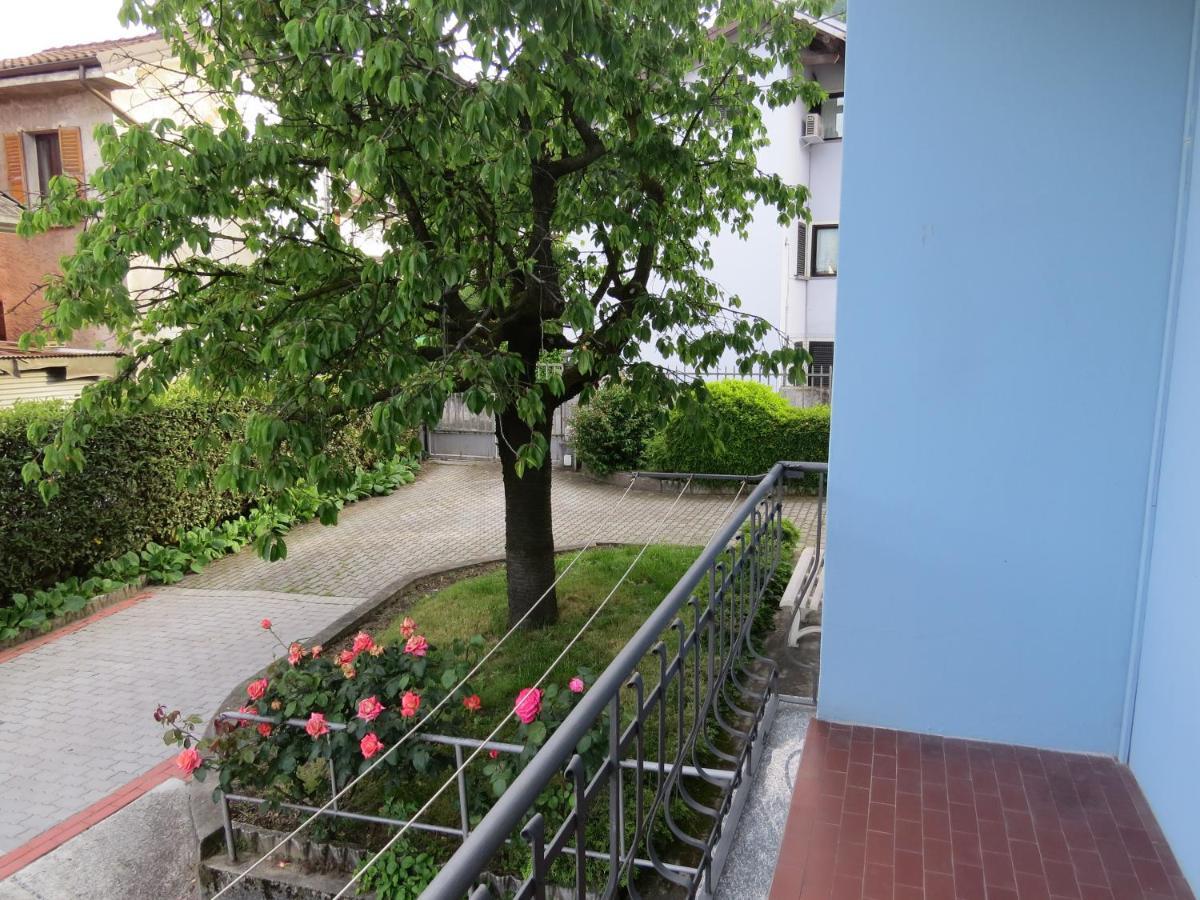 Casa Michela Parking Free Domodossola Exterior foto